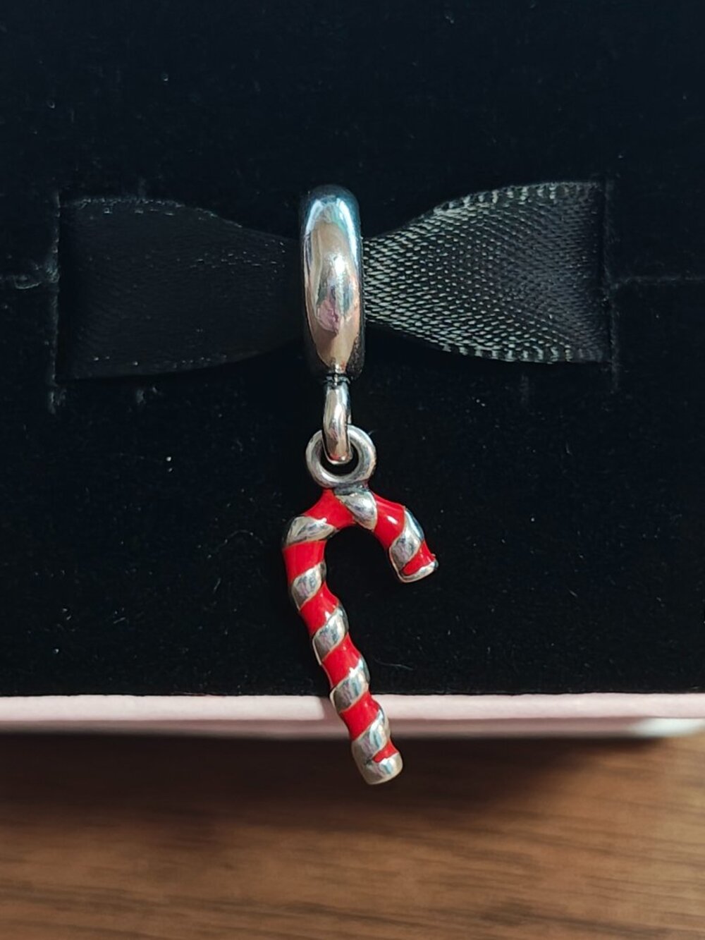 Authentic Retired Pandora Candy Cane Christmas Dangle Charm 791193EN09